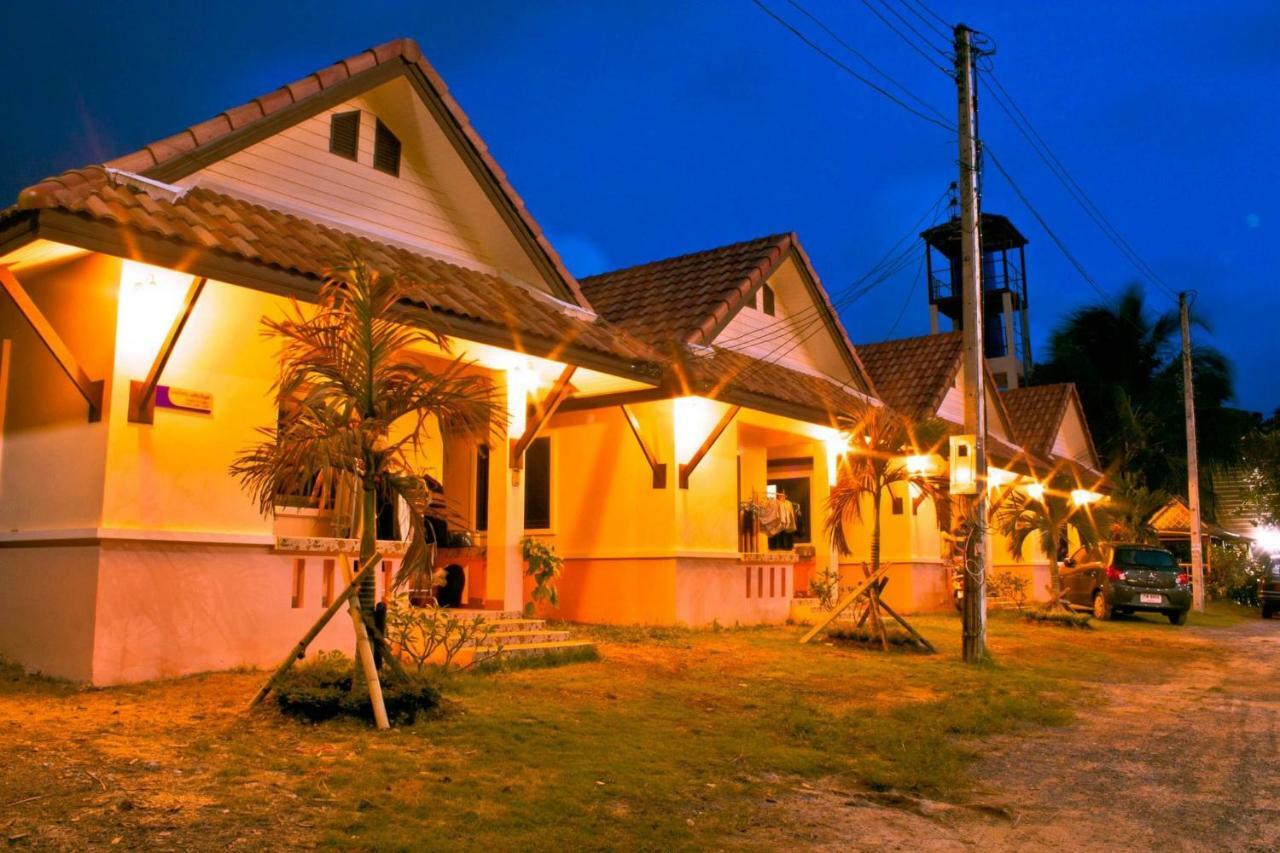 Bannamkang Hotel Nai Yang Beach Exterior foto